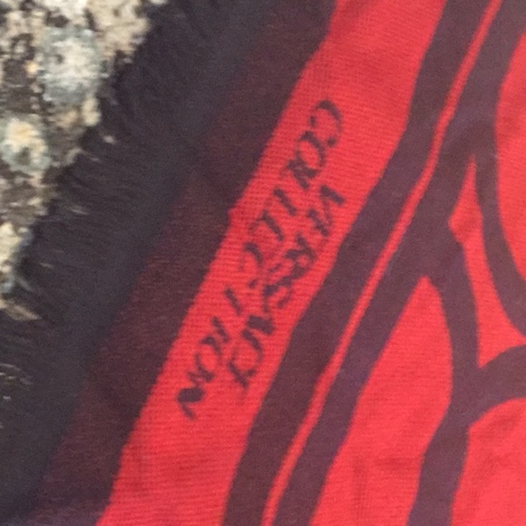 VERSACE COLLECTION SCARF NEW - Picture 2 of 5
